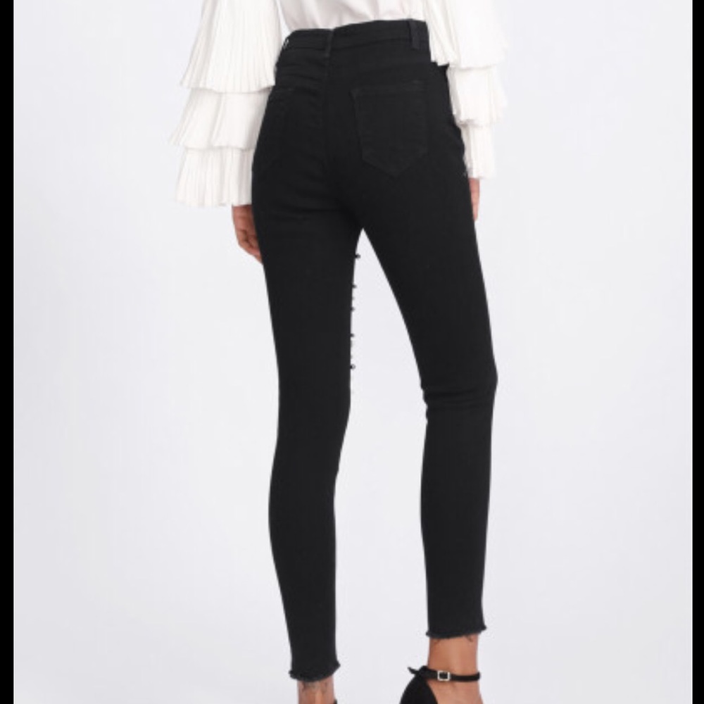 đBlack raw edge Capri jeans w/pearl thigh detail - Picture 7 of 8
